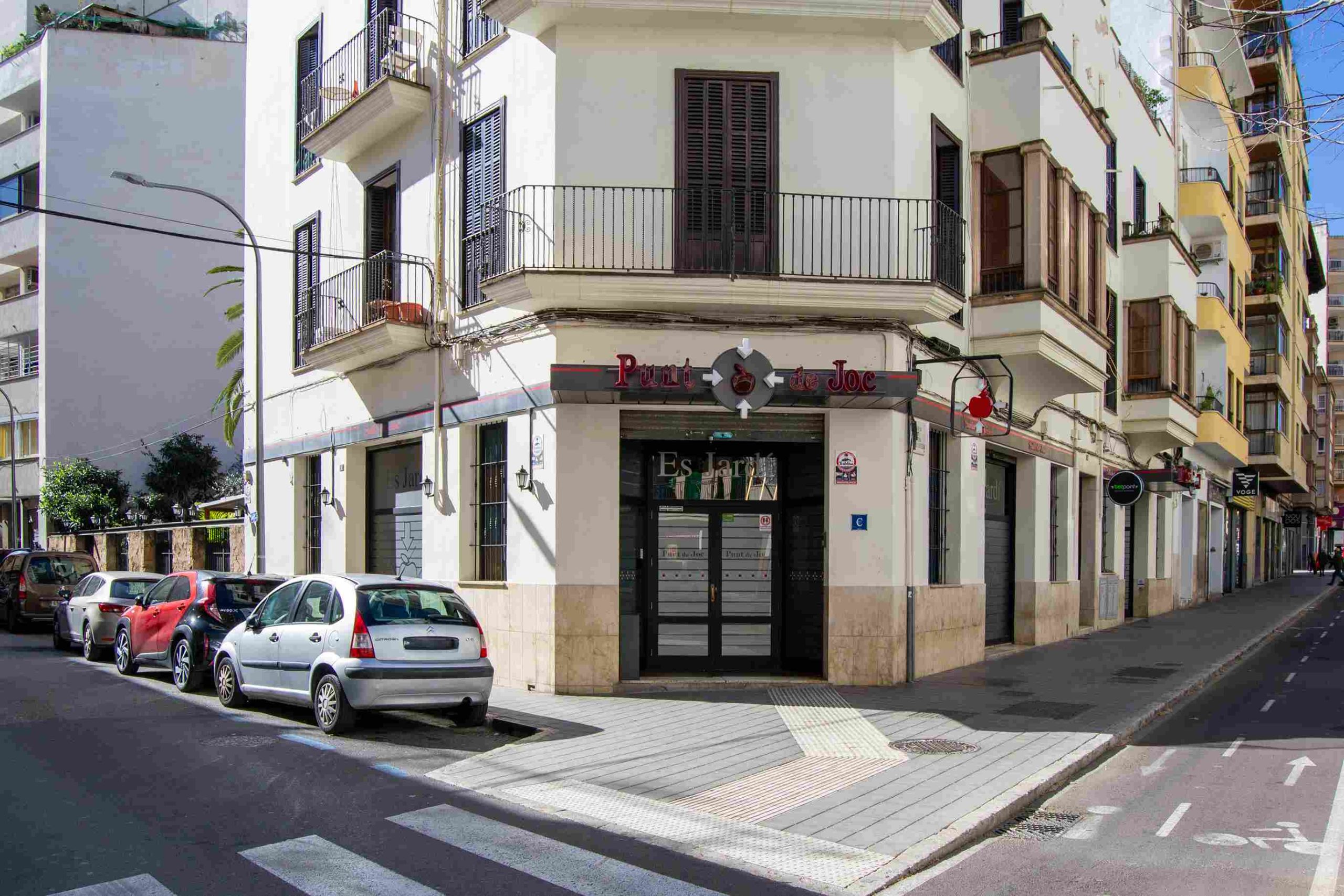 exterior 17 1 11zon scaled