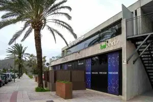 exterior1 12 11zon