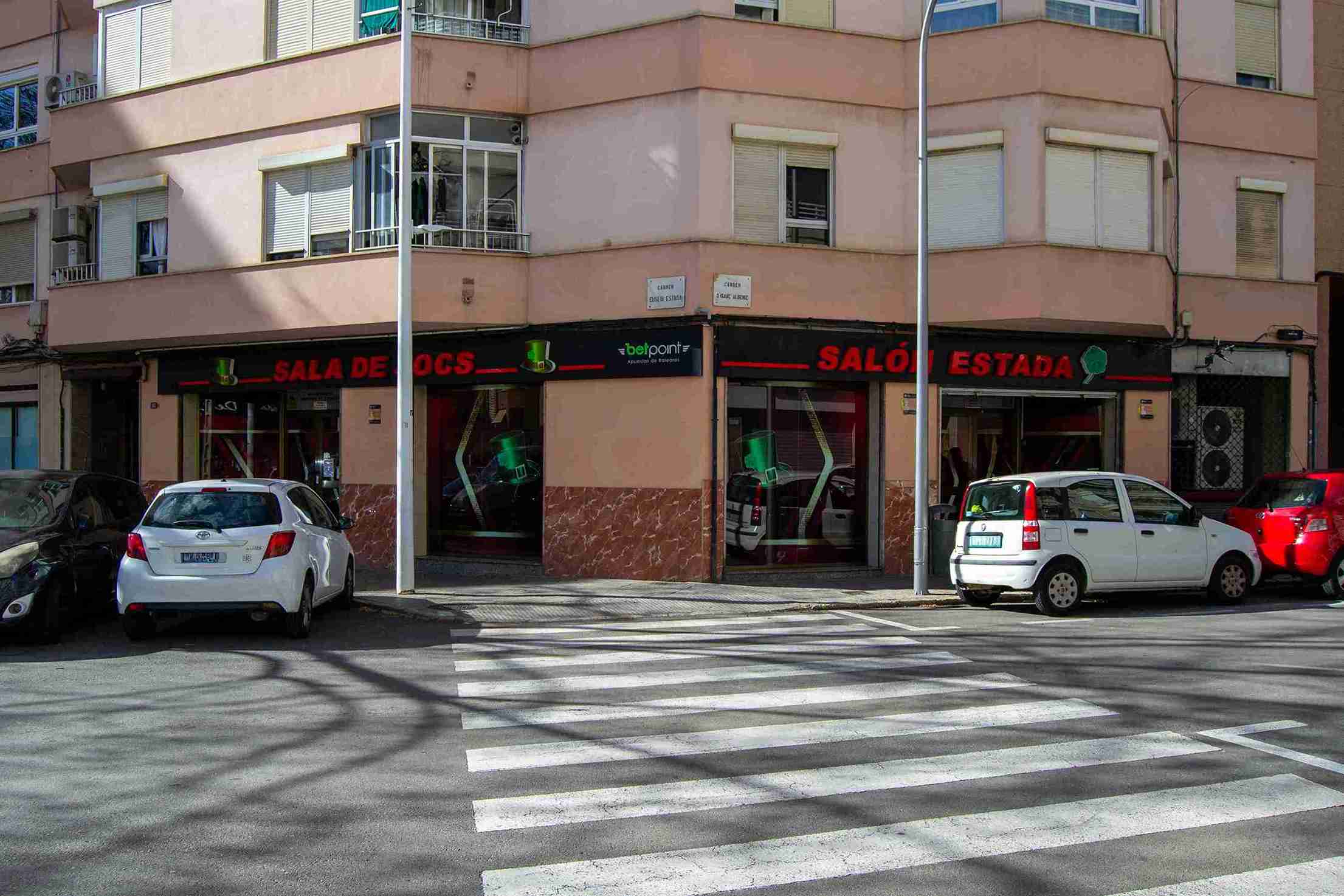 Rustic Estada (2)